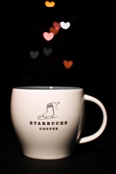 starbucks_hearts_2